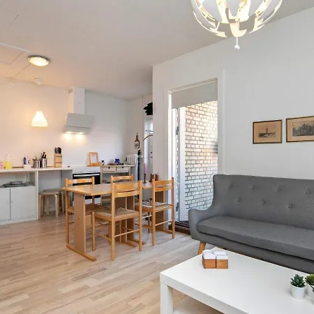 4 Person In Διαμέρισμα Σκάγκεν